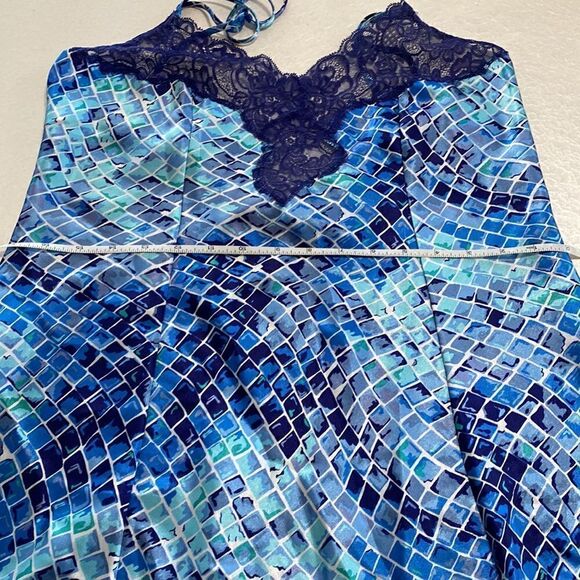 VICTORIA'S Secret Vintage Chemise Heart Label Blue Slip Sz M - Picture 7 of 11